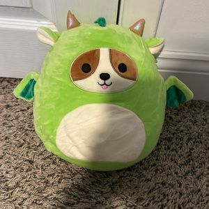 Squishmallows Reginald In Green Dragon Costume 8”  (tag detached but included)